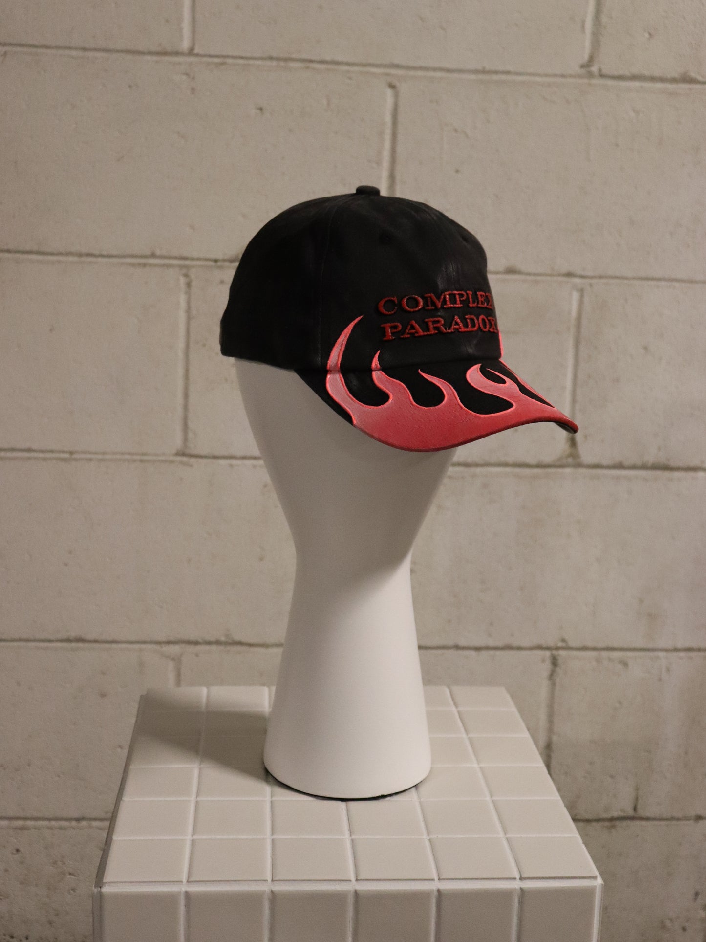 Complex Cap : Rose Inferno