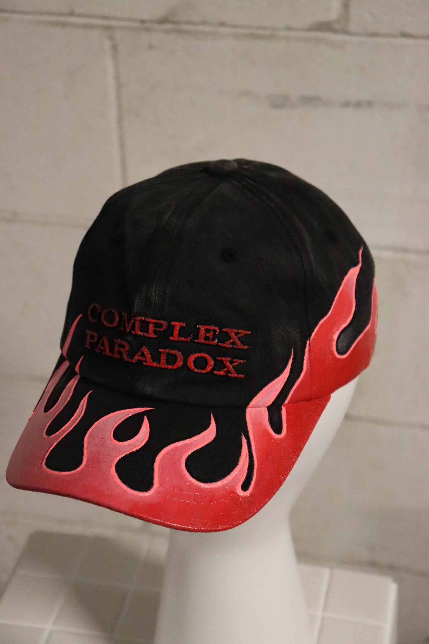 Complex Cap : Rose Inferno