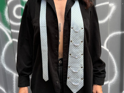 R01 / No.10 - Statement Tie