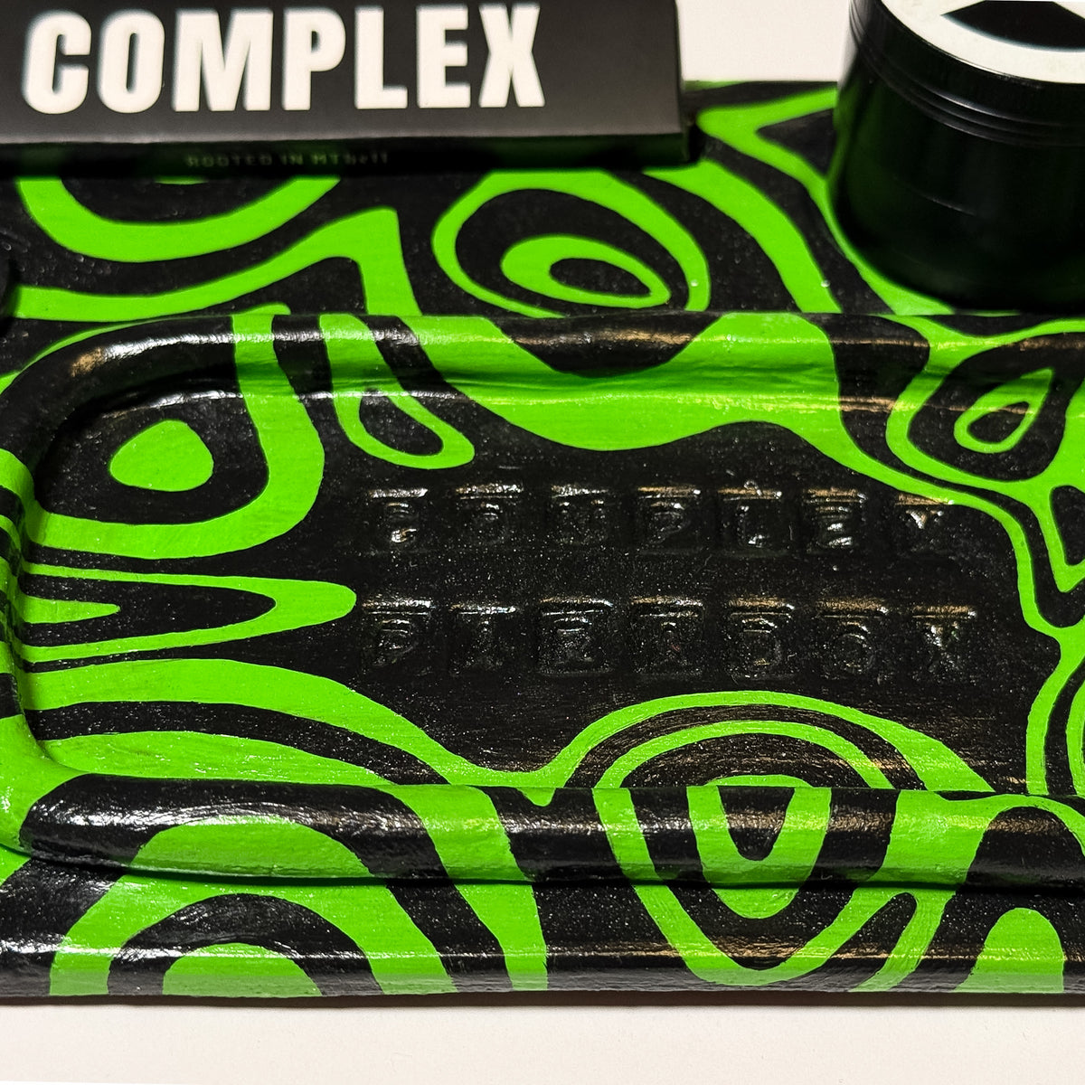 R02 / No.05 - Mind Melt Rolling Tray