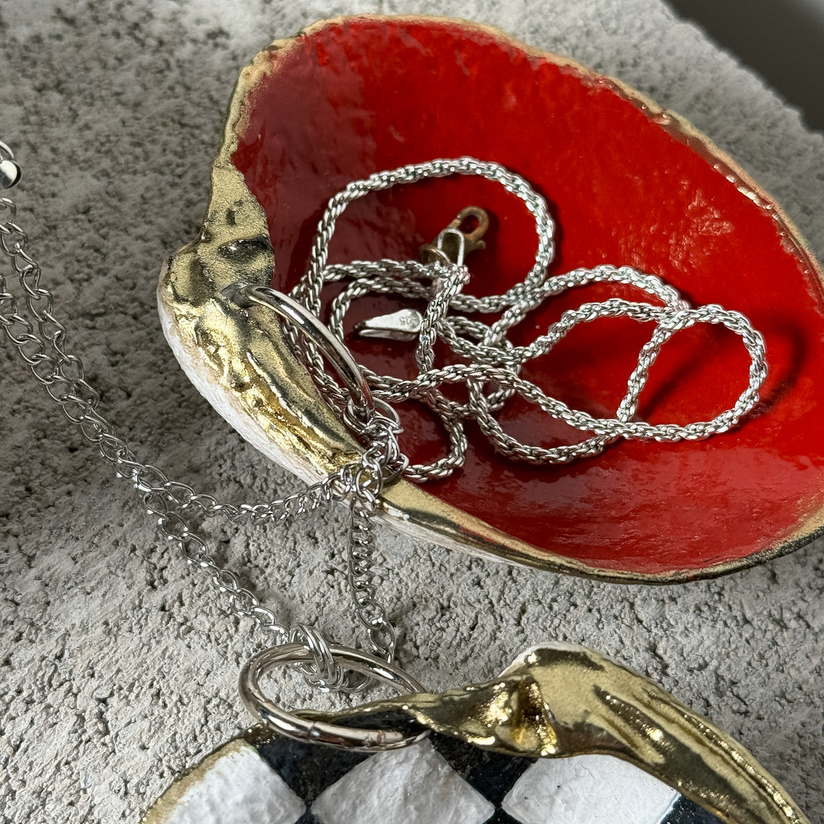 R02 / No.08 - Jewelry Shells