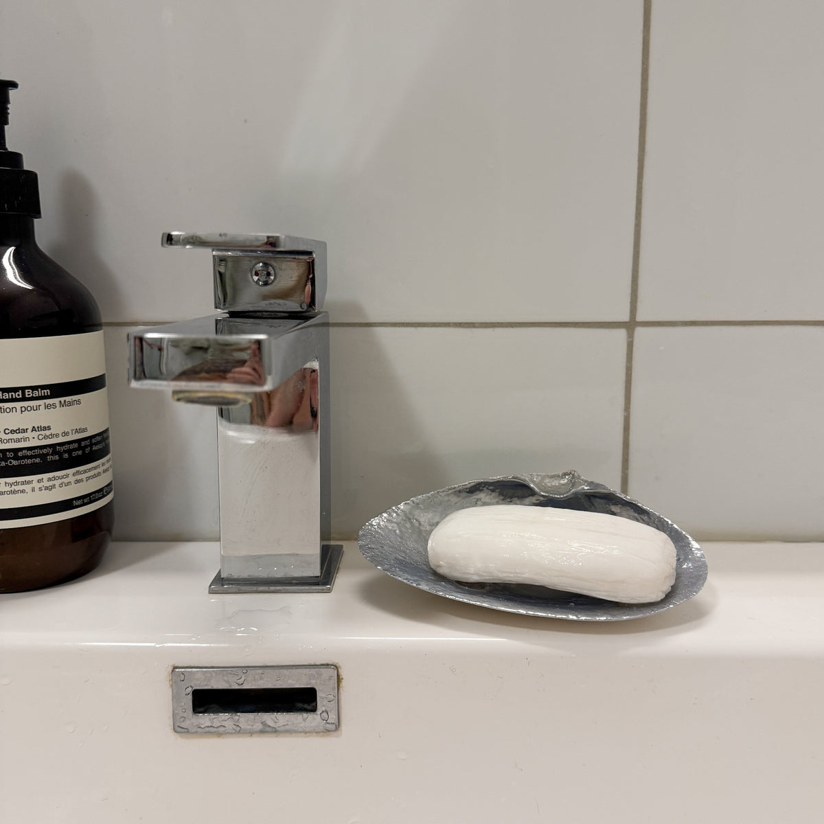 R02 / No.07 - Chrome Shell Soap Dish