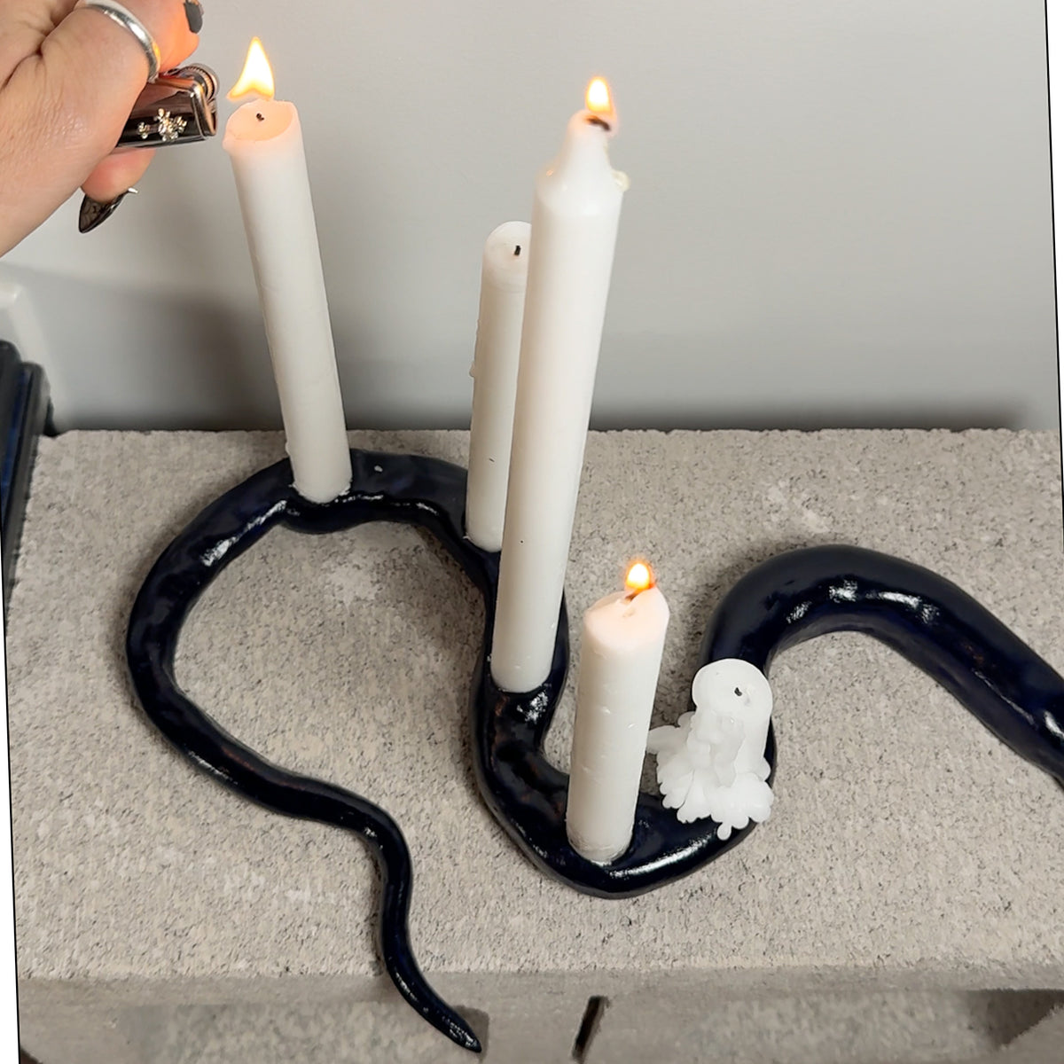 R02 / No.12 - Snake Candle Holder